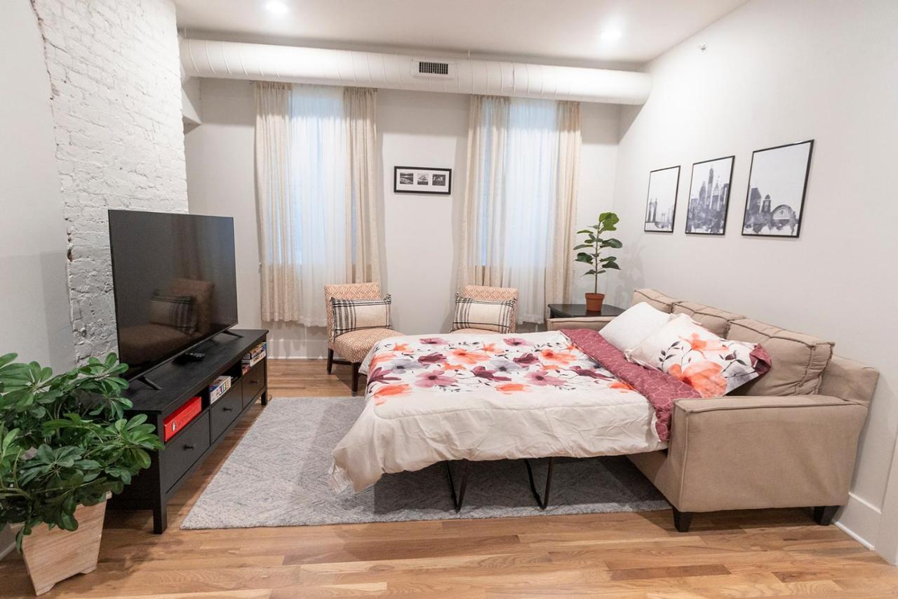 Spacious 2 Bed 2 Bath Downtown Otr Condo Minutes Walk To The Reds Bengals Stadium & More! Cincinnati Ngoại thất bức ảnh